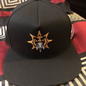 CHIEF KEEF x HUF GLO GANG SNAPBACK